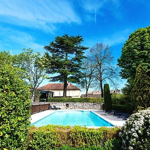 Au Logis des Remparts